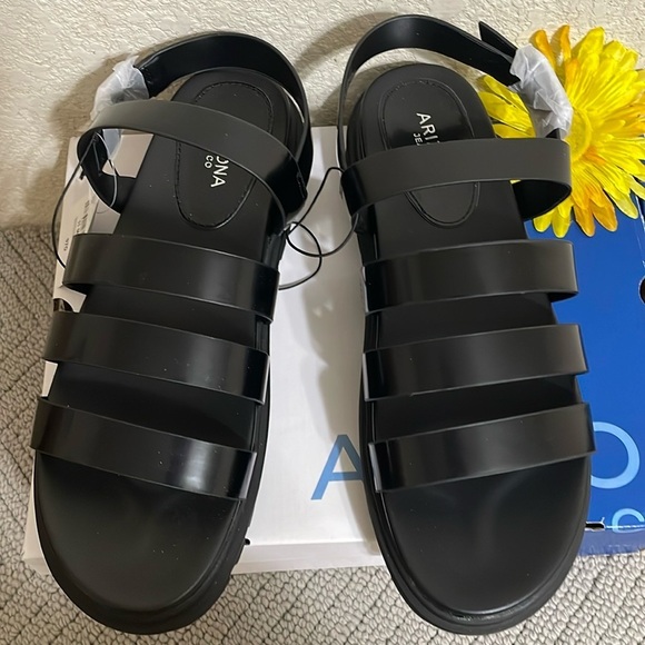 Arizona Shoes - (New) Arizona Aussie Black Strap Platform platform Sandals